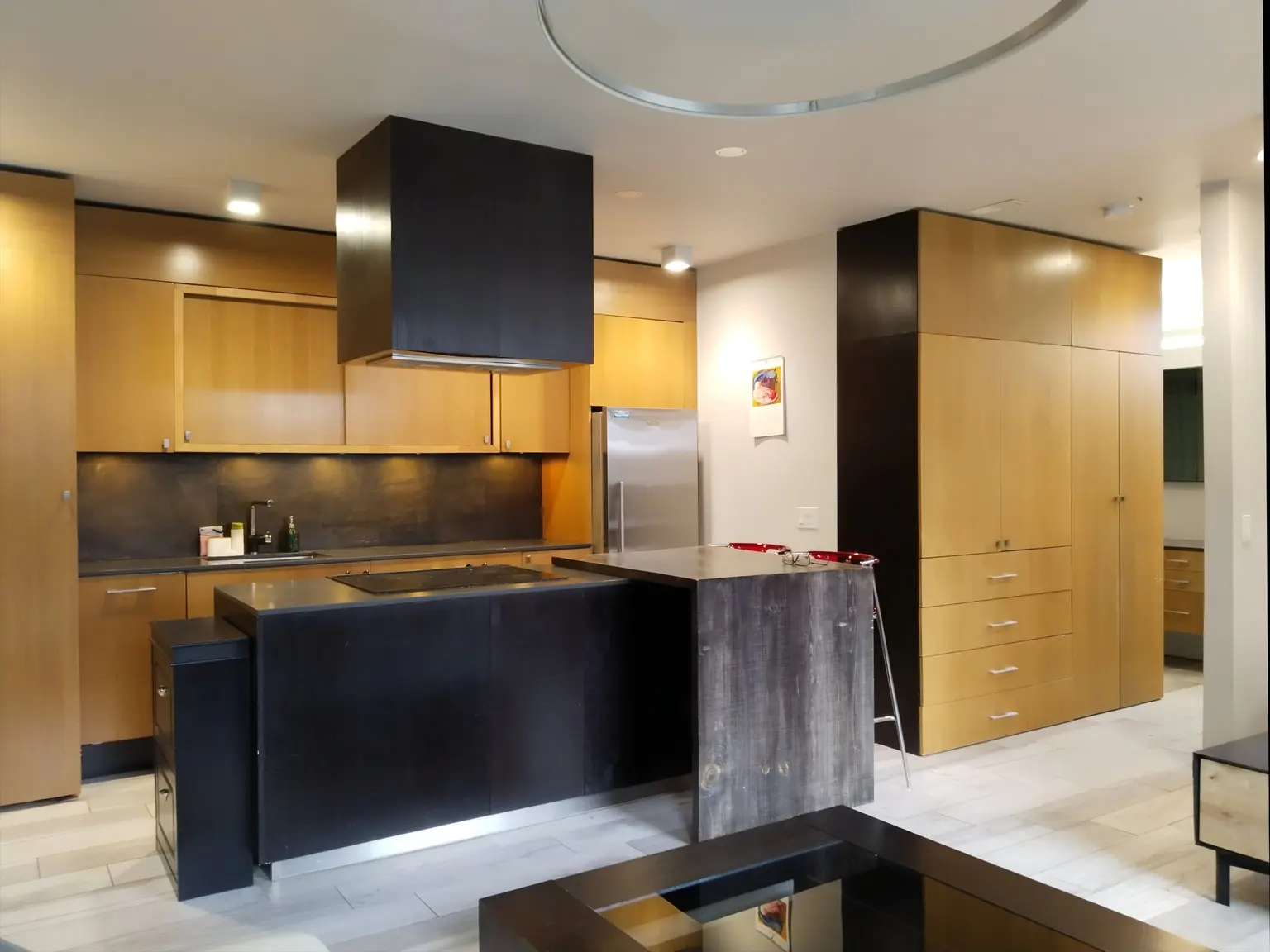 The kitchen in apartment 101