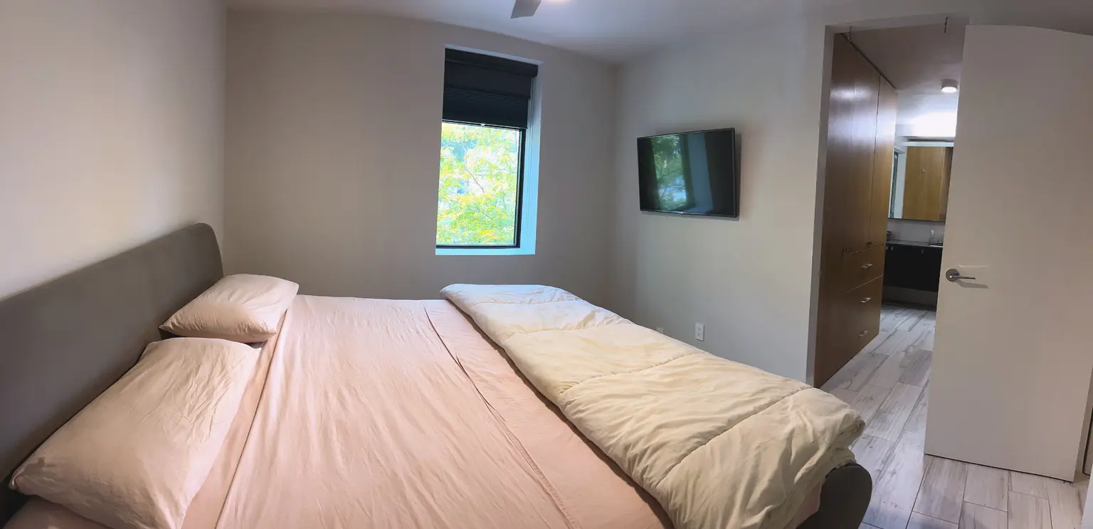 A bedroom in apartment 302